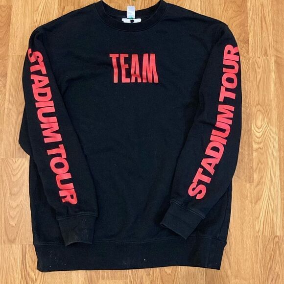 Justin Bieber Stadium Tour  Sweatshirt Mens Size: Large - Picture 1 of 4